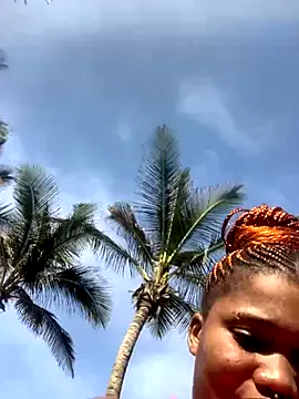 Offline cardibabe on StripChat