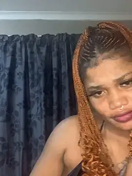 Offline cardibabe on StripChat