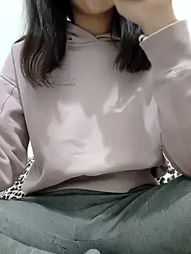 Offline carlina28 on StripChat