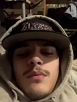 Offline CarmeloA on StripChat