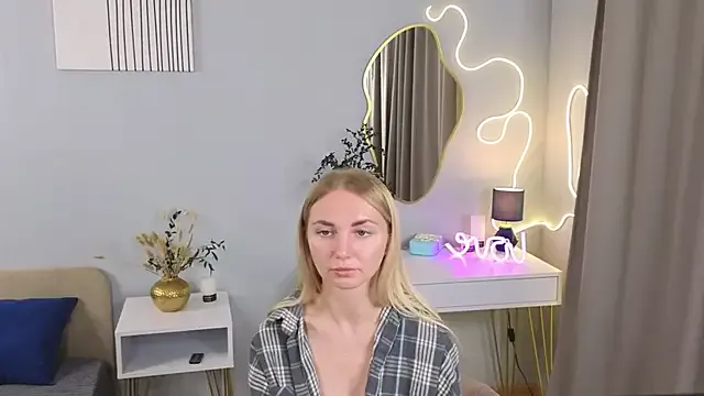 Offline Carollina_ on StripChat