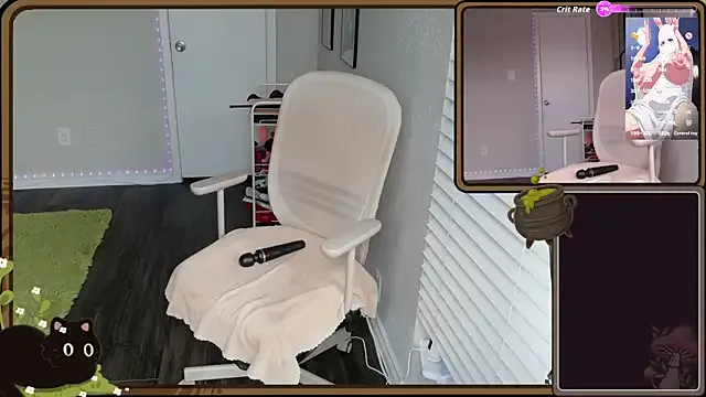 StripChat Cheybaaee is Freechat Cheybaaee — Say hi! Headpats for Chey~