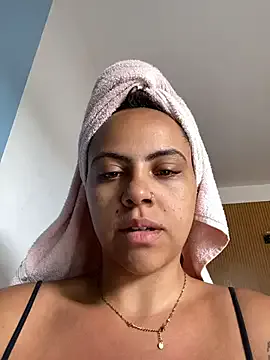 Offline Chloe_Leaozinho on StripChat