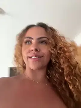 Offline Chloe_Leaozinho on StripChat