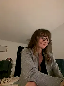 Freechat Chris06d22@xh on StripChat