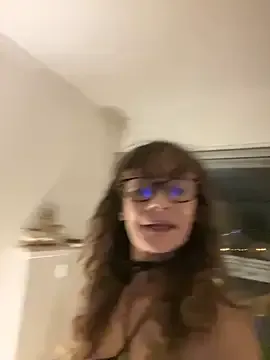 Freechat Chris06d22@xh on StripChat