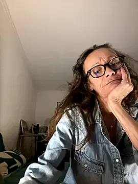 Freechat Chris06d22@xh on StripChat