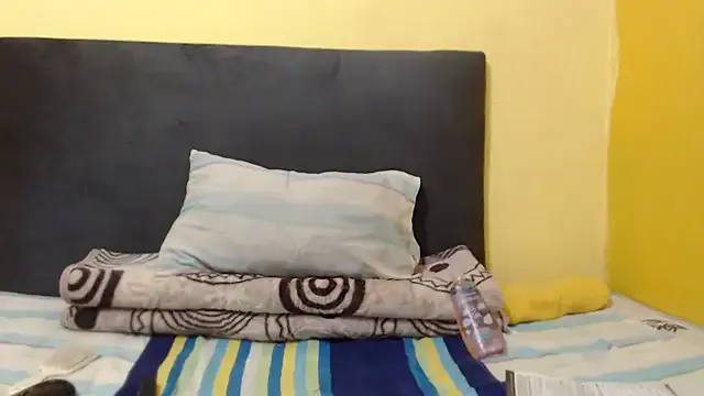 Offline ChubbyBitch26 on StripChat