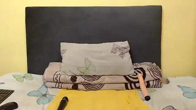 Offline ChubbyBitch26 on StripChat