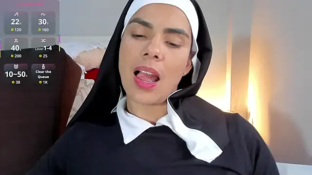 ClaraMariaMon on StripChat