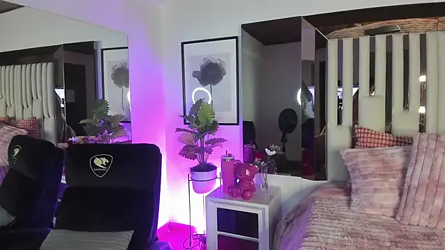 Cloee_Rainbow1 — I love your eyes, look at me 