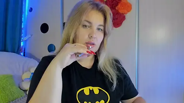 Offline CoraSwon on StripChat