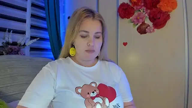 Offline CoraSwon on StripChat