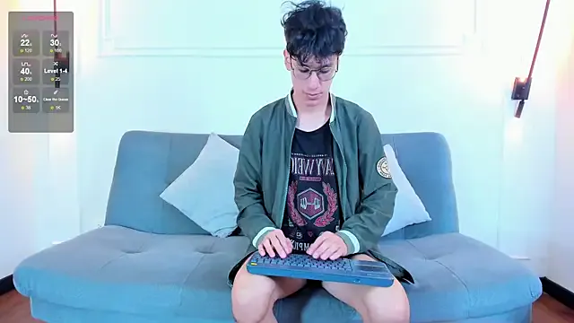 Offline Cum_hunters on StripChat