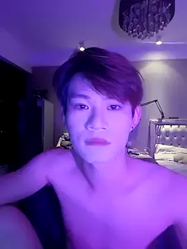 Offline Dancer03 on StripChat