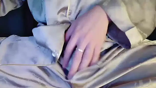 Offline Dancer03 on StripChat