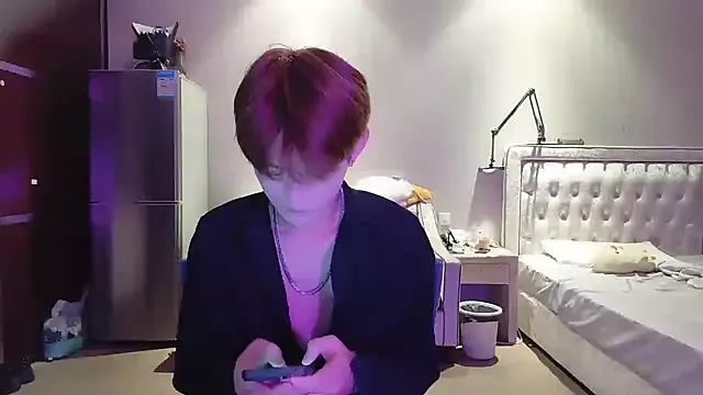 Offline Dancer03 on StripChat