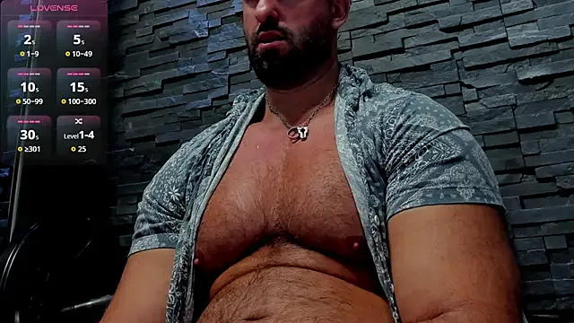 Offline David_Big_Daddy on StripChat