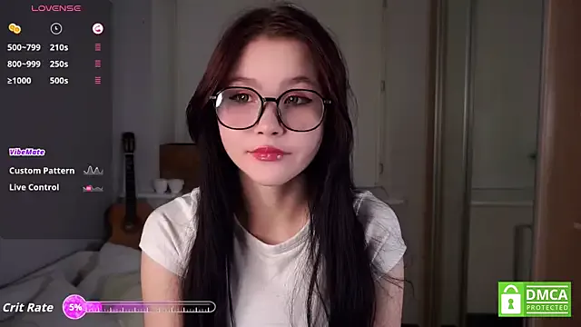 Offline DelphaDivenere on StripChat