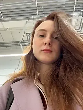 Dina_Tease — Lick fingers+squeeze nipples w them