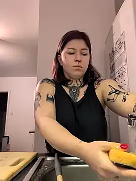 divine_eve on StripChat