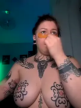 divine_eve on StripChat