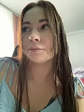 Offline dreams4u on StripChat