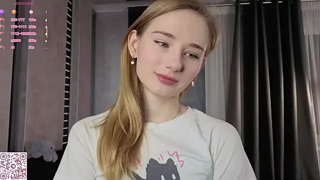 StripChat ElvinaRose is Freechat ElvinaRose — take off dress