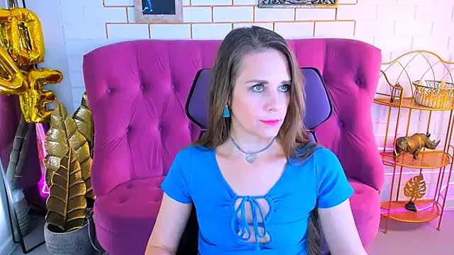 StripChat EmiliaBedy is Private EmiliaBedy — For a beautiful gift