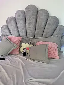 Freechat emma-conti2 on StripChat