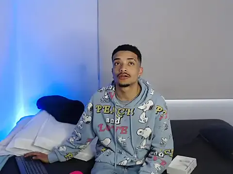 Freechat eross_chipre_ on StripChat