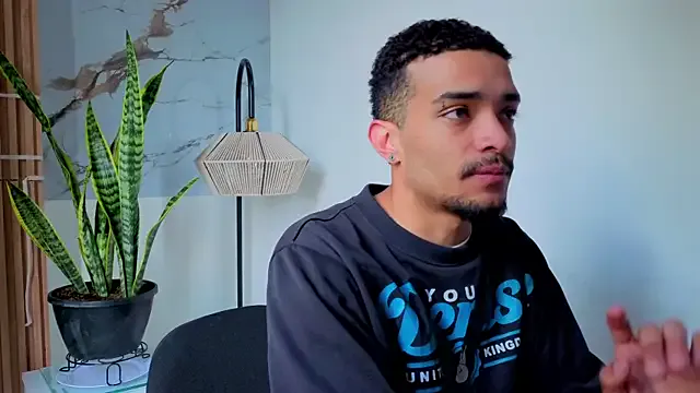 Freechat eross_chipre_ on StripChat