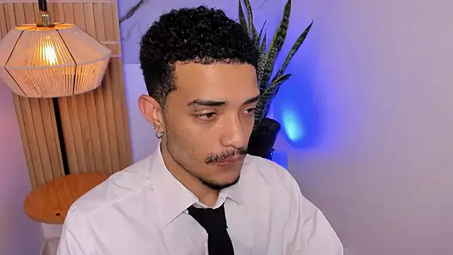 Freechat eross_chipre_ on StripChat