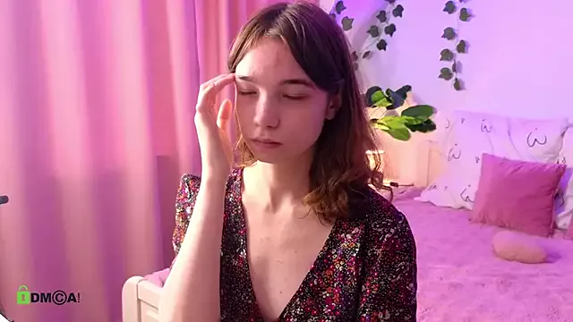 Offline Evi_Brook on StripChat