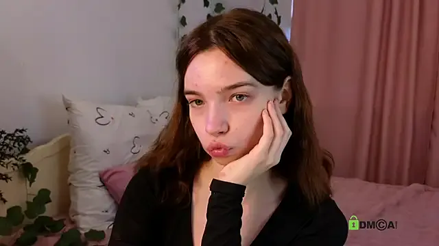 Offline Evi_Brook on StripChat