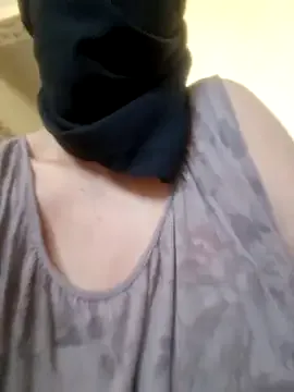 Offline eylimeme on StripChat