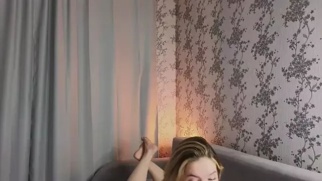 Offline flawless_angell on StripChat