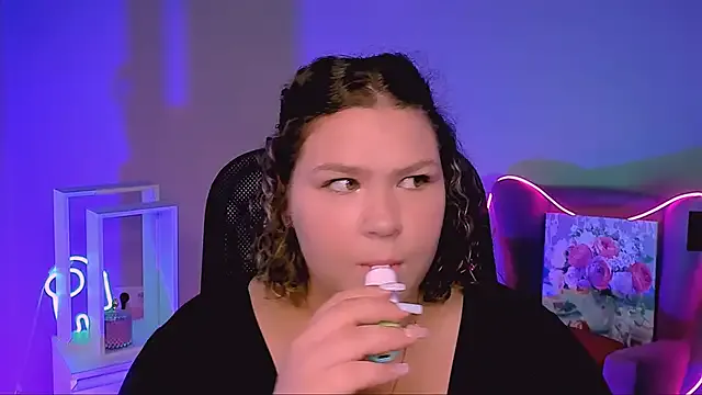 Offline FlorenceAnderson on StripChat