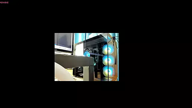 Offline Francesexe on StripChat