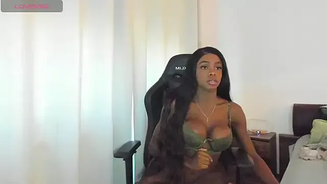 Offline Georginaxx on StripChat