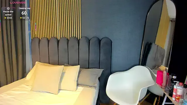 Private Gina_77 on StripChat