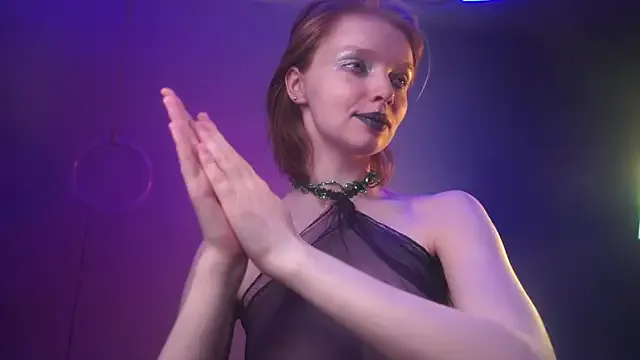 ginger_hugs on StripChat 