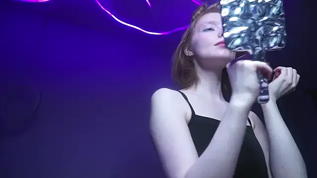 ginger_hugs on StripChat 