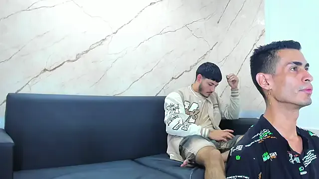 Golldens_Dreamss on StripChat 