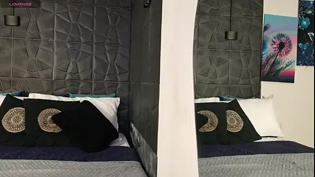 Offline graceymilf666 on StripChat