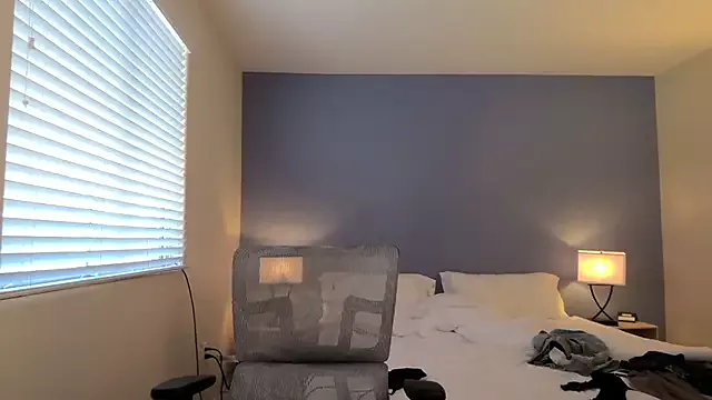 Freechat ha888we on StripChat