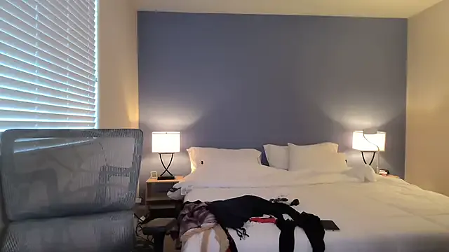 Freechat ha888we on StripChat