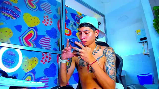 Freechat Hardcockboysxxx on StripChat