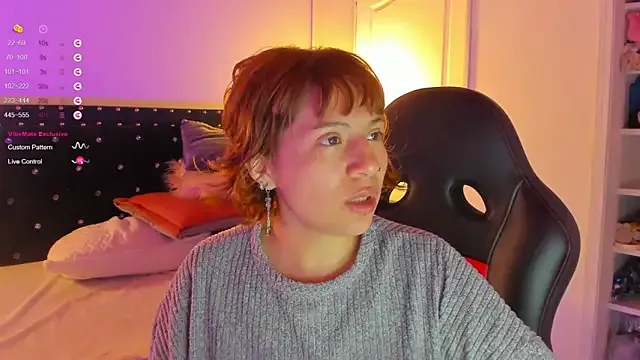 Offline hey_noraly on StripChat