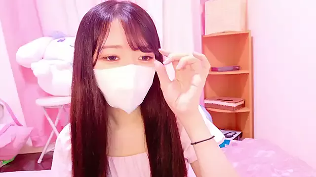 Group hina_porn on StripChat